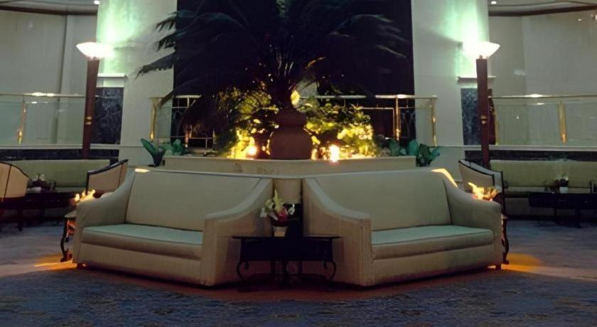 Hotel Ruposhi Bangla Dhaka Exterior foto